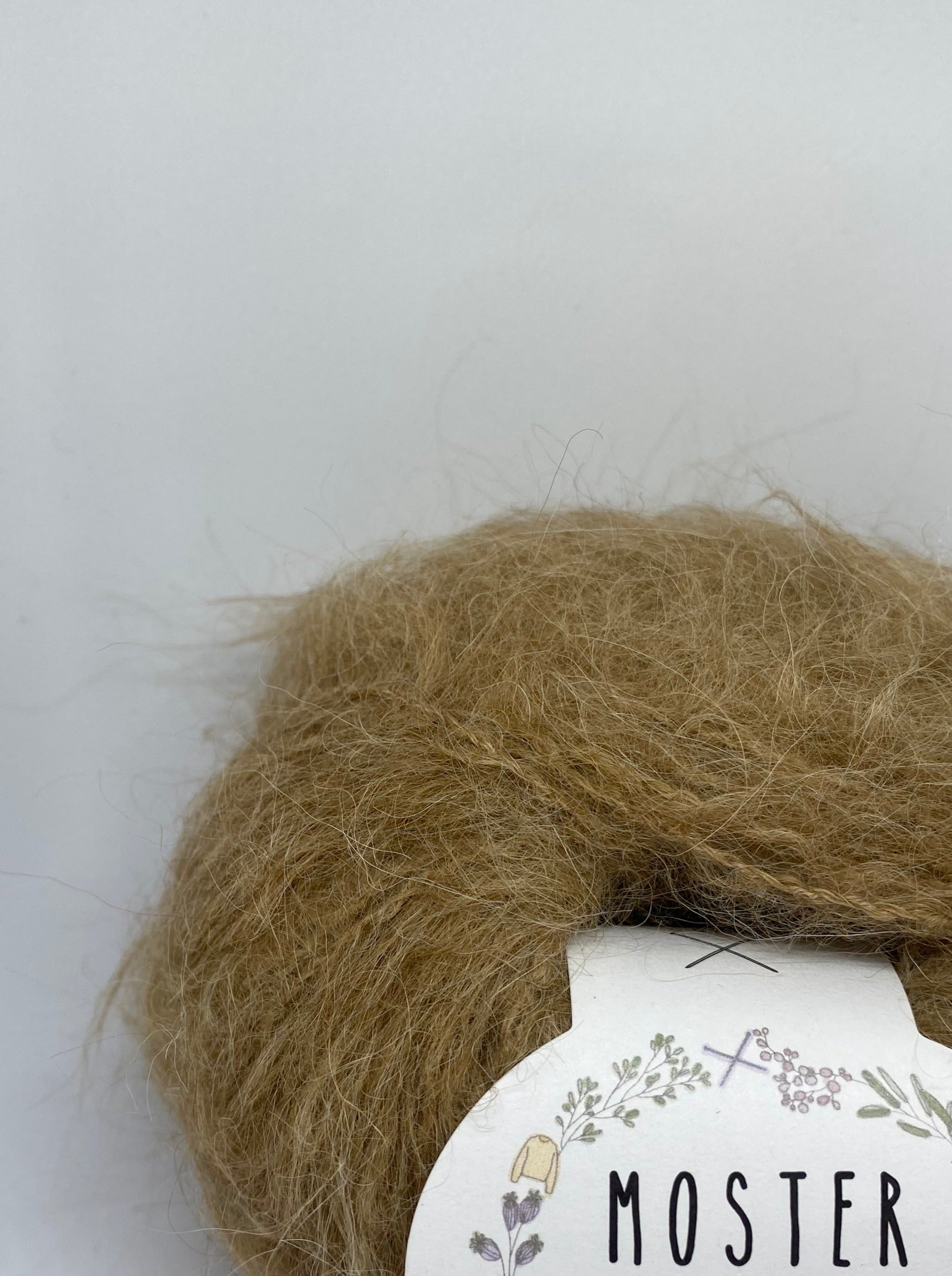 DARK CAMEL (SURI ALPACA & MERINOWOOL)